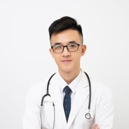 Retrato de una médica joven sonriendo